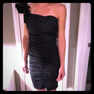Cache Ruffled One Shoulder Black Dress, Size 6